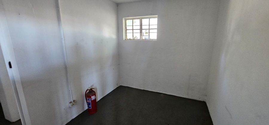 To Let commercial Property for Rent in Charleston Hill Western Cape